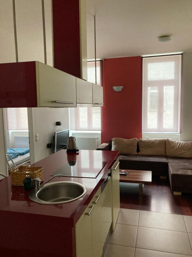 Debo Apartments Vienna Esterno foto